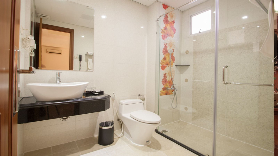 Bathroom 4, Le Duy Hotel, District 1