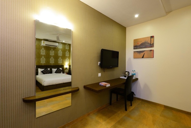 Bathroom 3, JC Castle, Ahmadnagar
