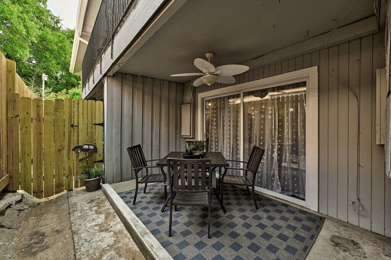 Others 5, Centrally Located in Historic Tarrytown, Travis
