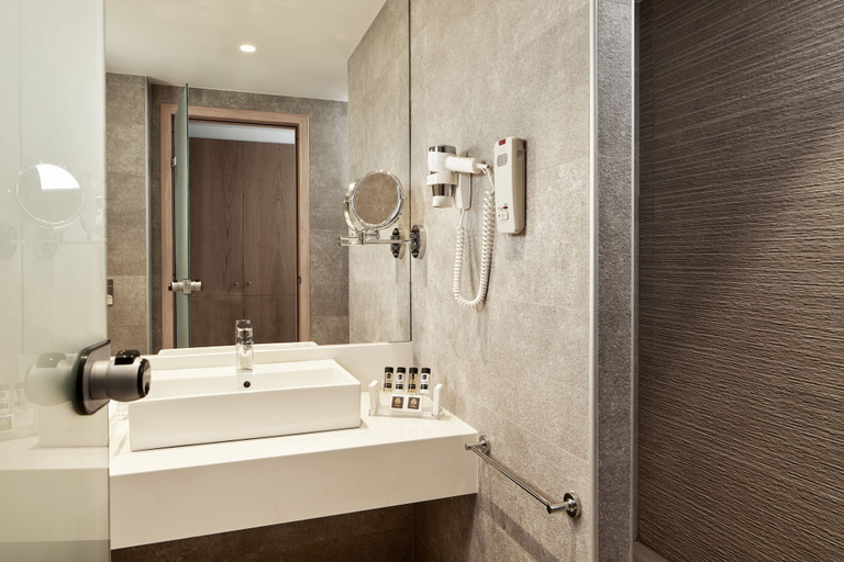 Bathroom 5, Porto Bello Royal - All inclusive, South Aegean