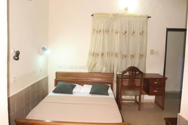Bedroom 4, Liz Ani Hotel, Calabar