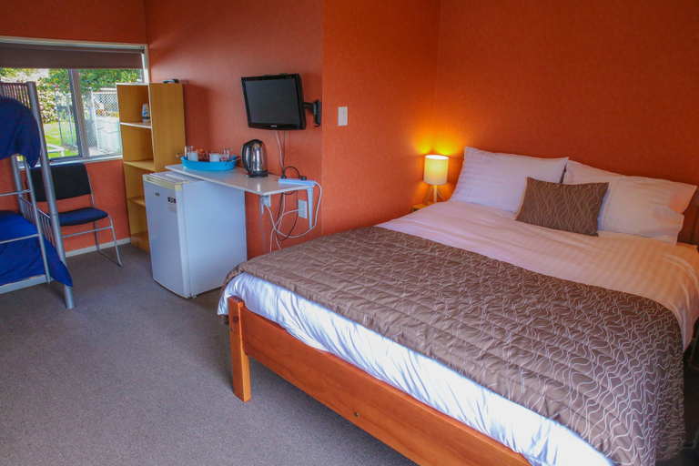 Bedroom 3, Central City Camping Park Invercargill, Invercargill