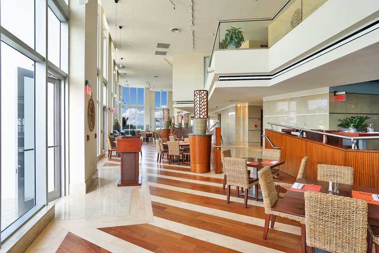 Food & Drinks, Marenas Beach Resort by FMM, Miami-Dade
