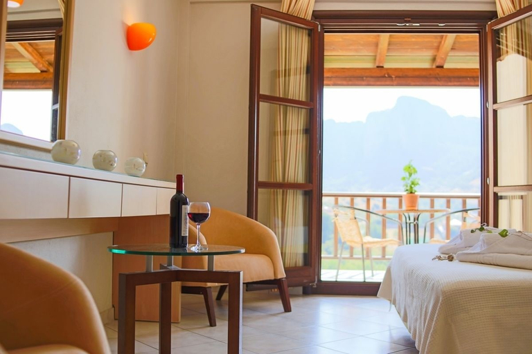 Bedroom 3, Meteora Hotel, Thessaly