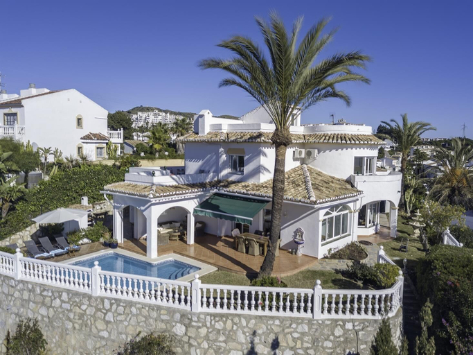 Exterior & Views, Spacious Villa With Impressive Views, Málaga