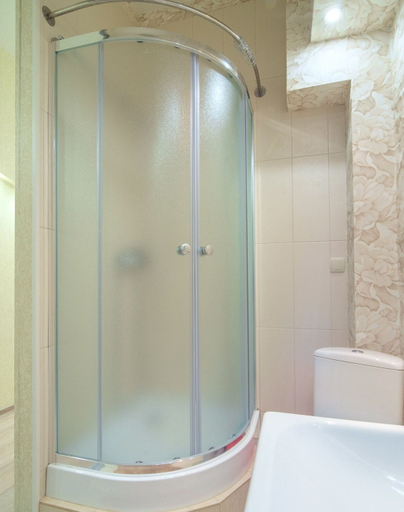 Bathroom 3, Flatsis Apartment Konstitutsii 2, Kharkivs'ka