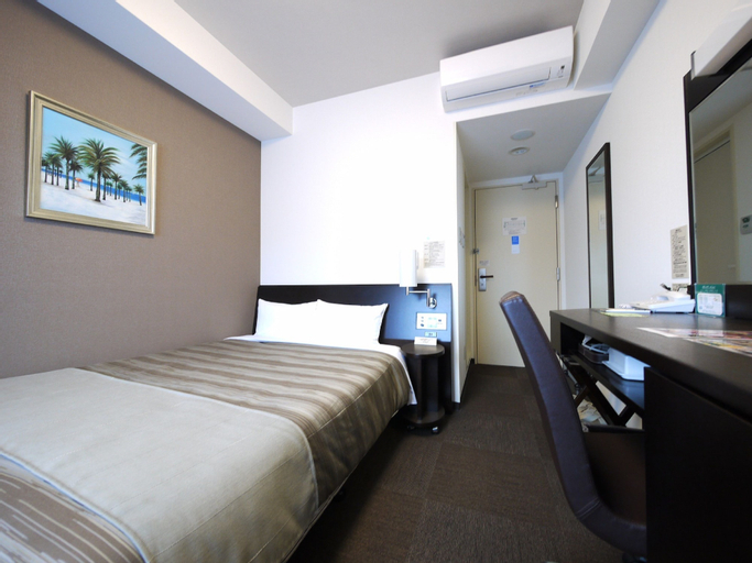Bedroom 3, Hotel Route - Inn Satsuma Sendai, Satsumasendai