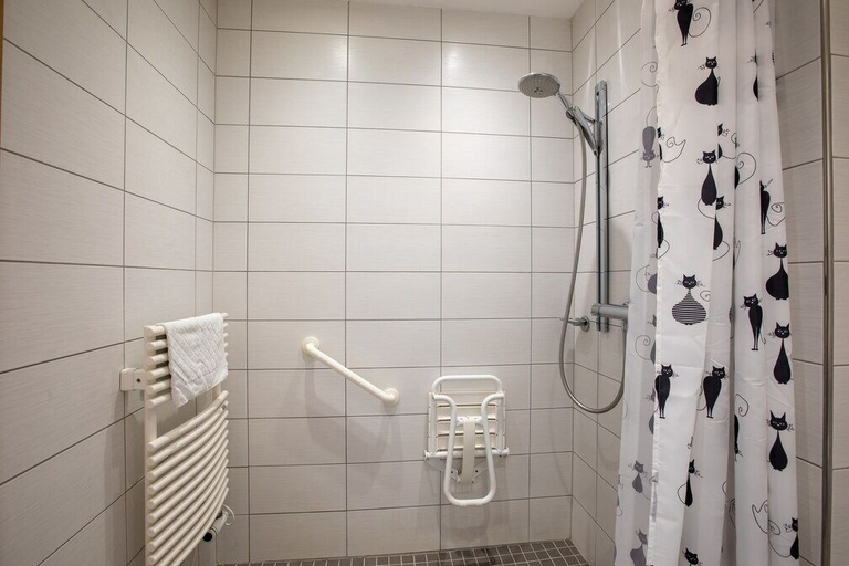 Bathroom 3, Hotel Restaurant & Spa Au Tilleul, Haut-Rhin