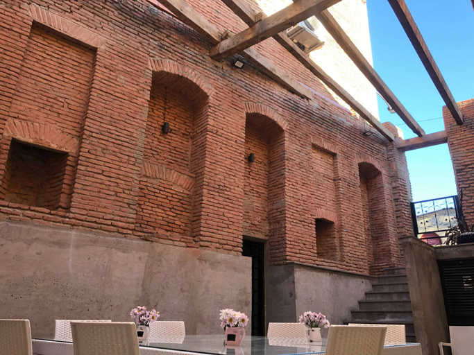 Exterior & Views 2, History of Tbilisi, Tbilisi