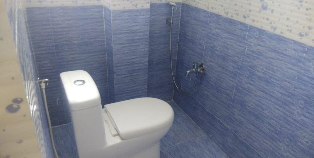 Bathroom 3, iROOMZ Partha Grand, Kurnool