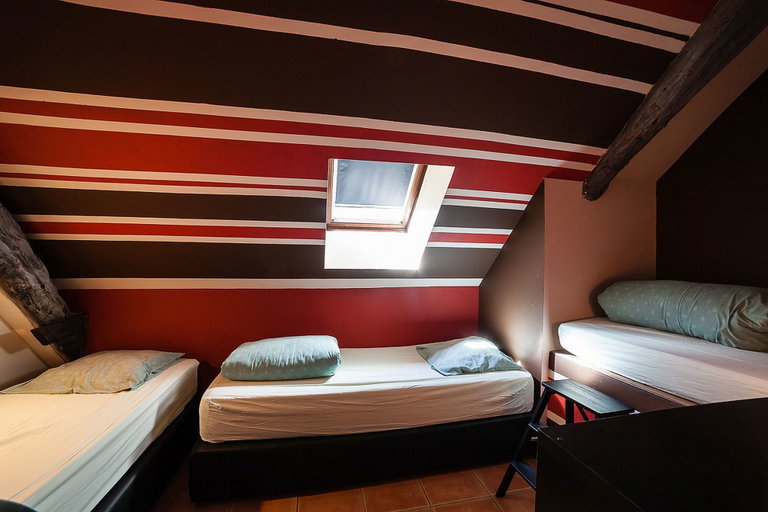 Bedroom 4, Le Moulin De Planiol, Lot