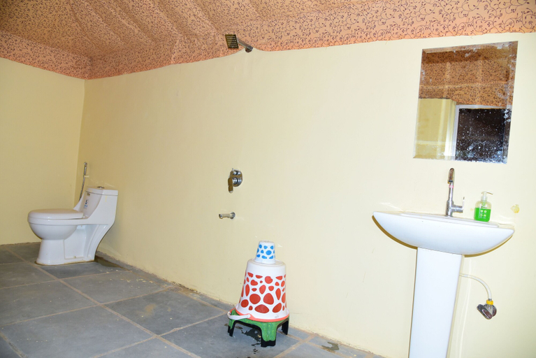 Bathroom 3, Beyond Stay Garh Rajputana Camps, Jaisalmer, Jaisalmer