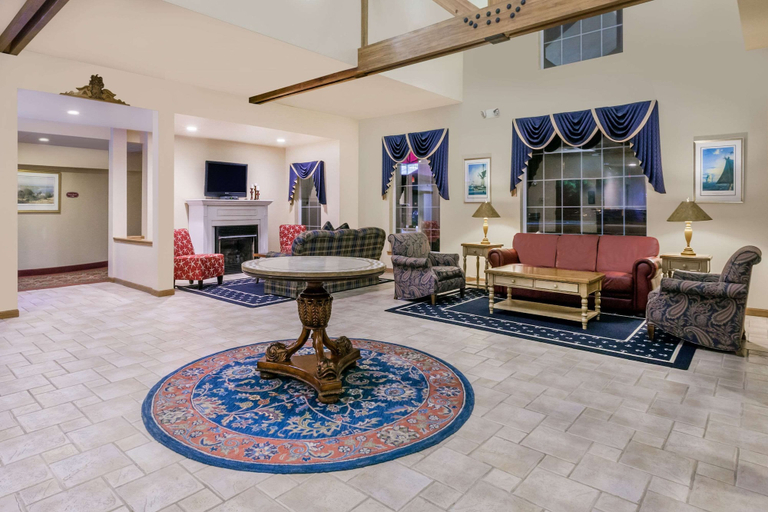 Others 5, Howard Johnson by Wyndham Mystic, New London