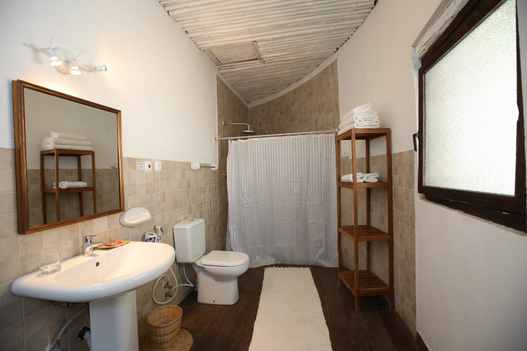 Bathroom 4, Mayleko Lodge, Semen Gondar