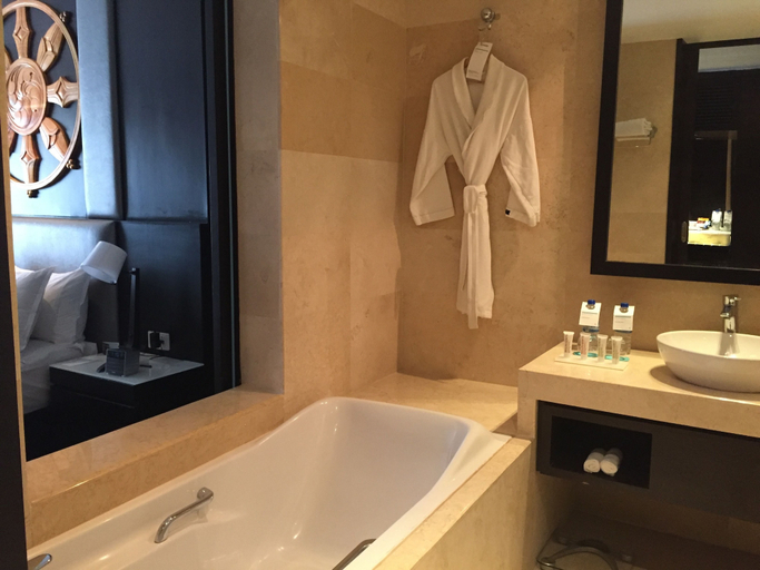 Bathroom 4, Le Meridien Paro Riverfront, Shapa