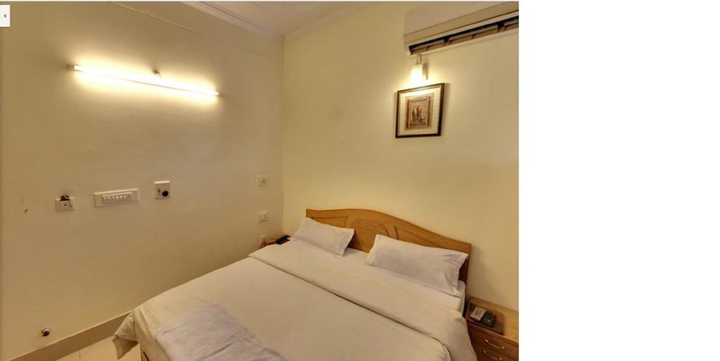 Bedroom 2, Hotel Landmark-Haridwar, Hardwar