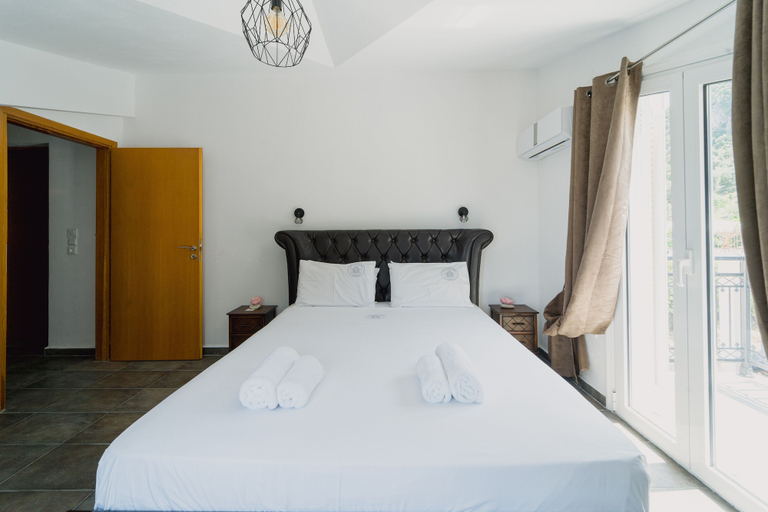 Bedroom 2, Stellatos House, Ionian Islands