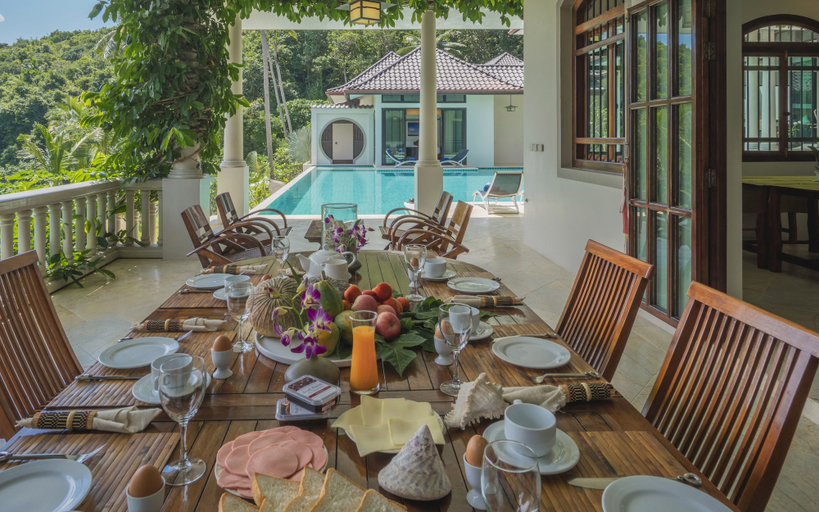Food & Drinks, Beach Front Luxury Villa Hai Leng, Pulau Phuket