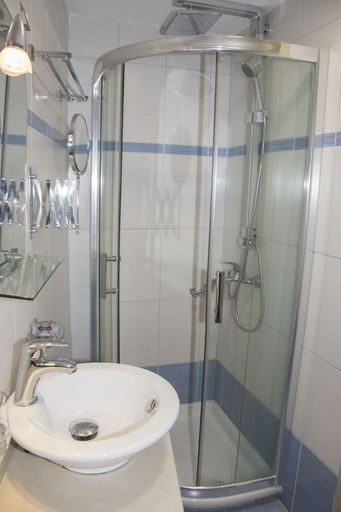 Bathroom 5, Creta Mare, Crete