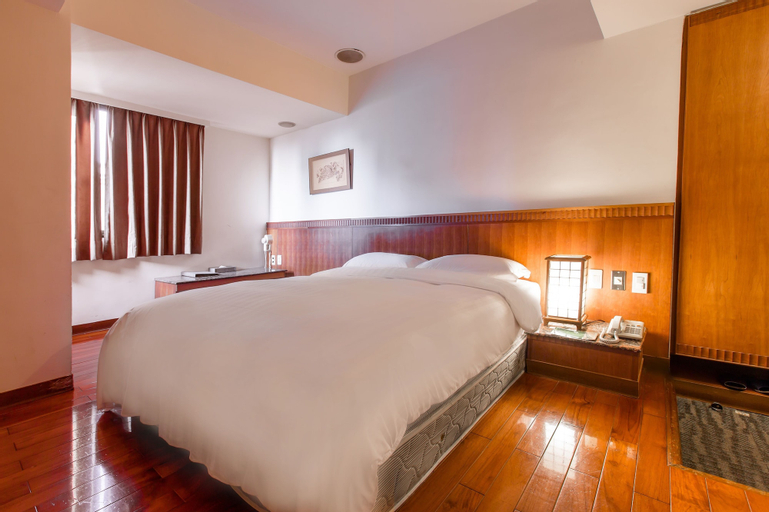 Bedroom 25