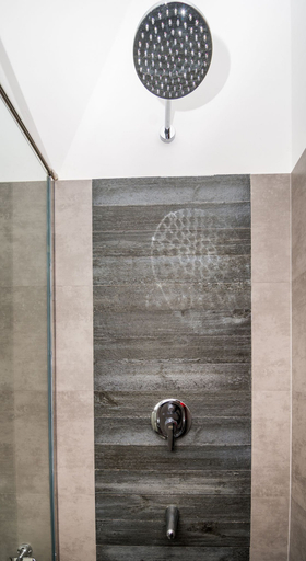 Bathroom 4, Mapakada Village, Mahiyanganaya