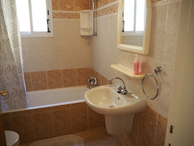 Bathroom 4, Sirena Sunrise Prestige Apartments
