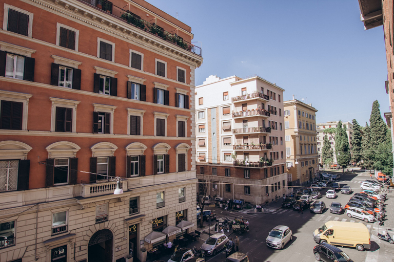 Exterior & Views 2, Regolo Rooms Vaticano, Rome