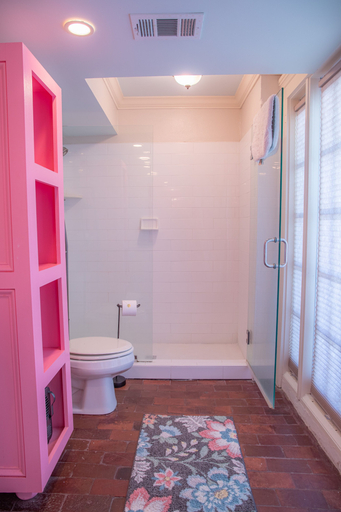 Bathroom 4, Justine Inn Savannah, Chatham