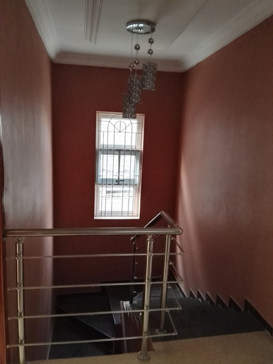 Others 4, Avonix Homes, IbadanNorth
