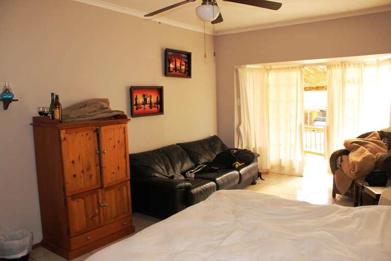Bedroom 2, Flintstones Guest House Fourways, City of Johannesburg