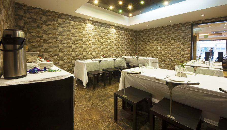 Food & Drinks 5, Hotel Good Palace, Delhi