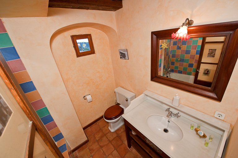 Bathroom 5, Hotel y Apartamentos DES PUIG, Baleares