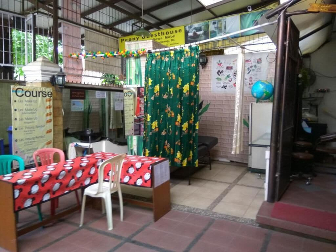 Food & Drinks 2, Peony Guesthouse, Bandung