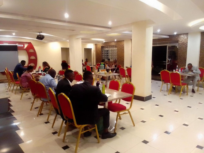 Food & Drinks 5, Royal Park Hotel Jinja, Jinja
