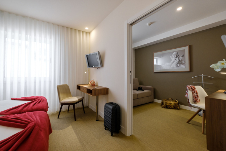 Bedroom 25