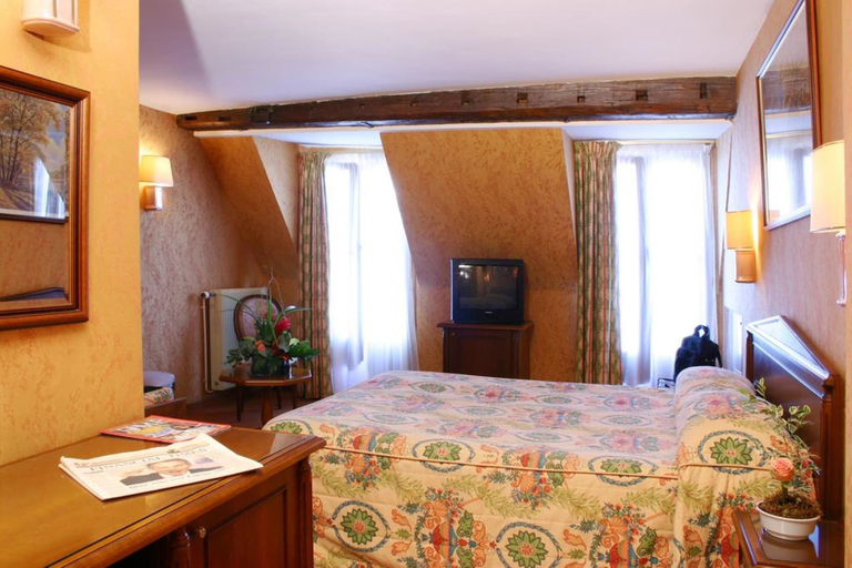 Bedroom 4, Hôtel Meslay République, Paris