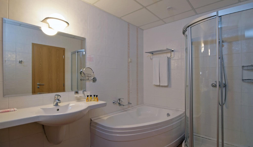 Bathroom 5, Sol Nessebar Palace - All Inclusive, Nesebar