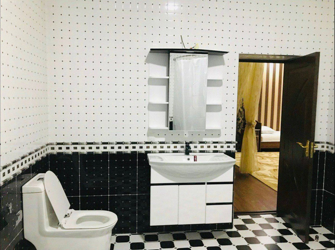 Bathroom 3, Sitorabonu-Guest House, Toshkent