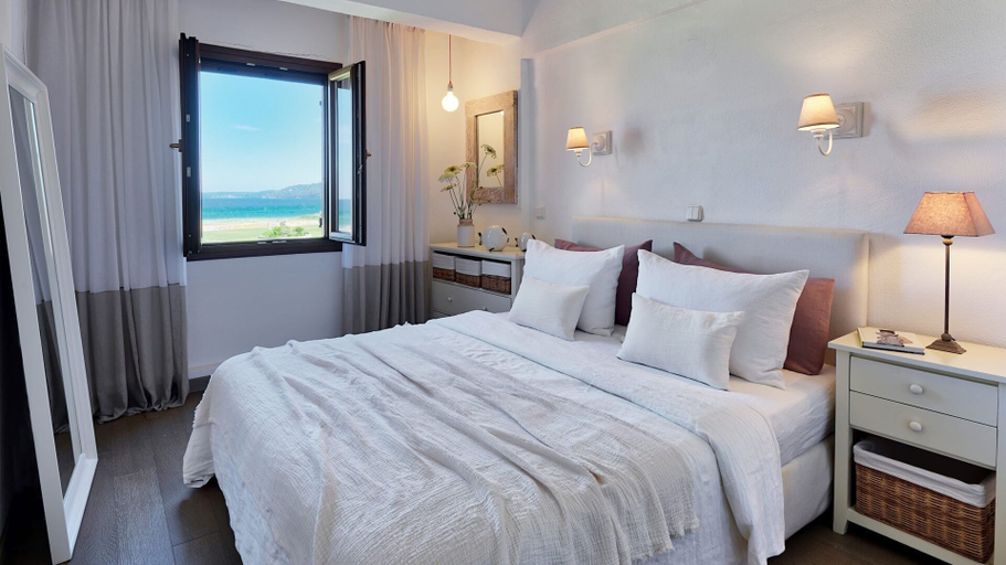 Bedroom 2, Soleado Beachfront Villa, Central Macedonia