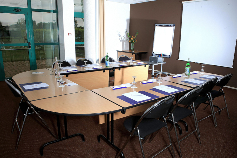 Business Facilities 26