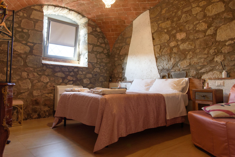 Bedroom 3, Casale 1541, Viterbo