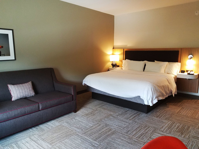 Bedroom 4, Hampton Inn Bulverde Texas Hill Country, Comal