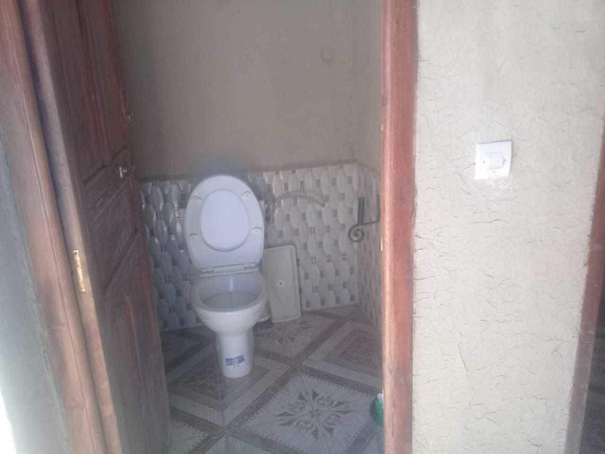 Bathroom 3, Riad Akour, Errachidia