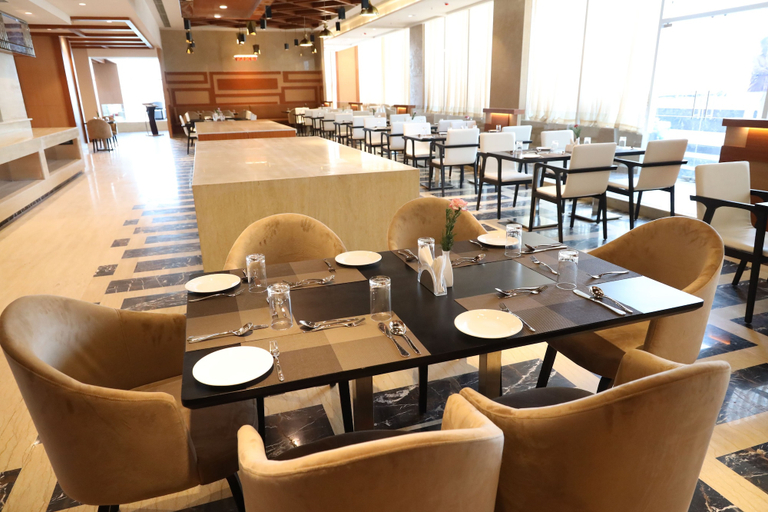 Food & Drinks 5, Regenta Central RS - Chennai, Kancheepuram