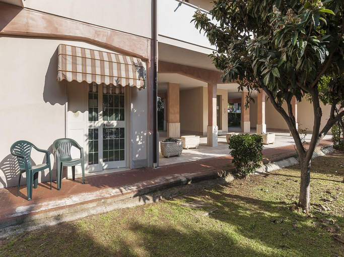 Exterior & Views 2, Casa Vacanza Santa Laura Loft, Latina