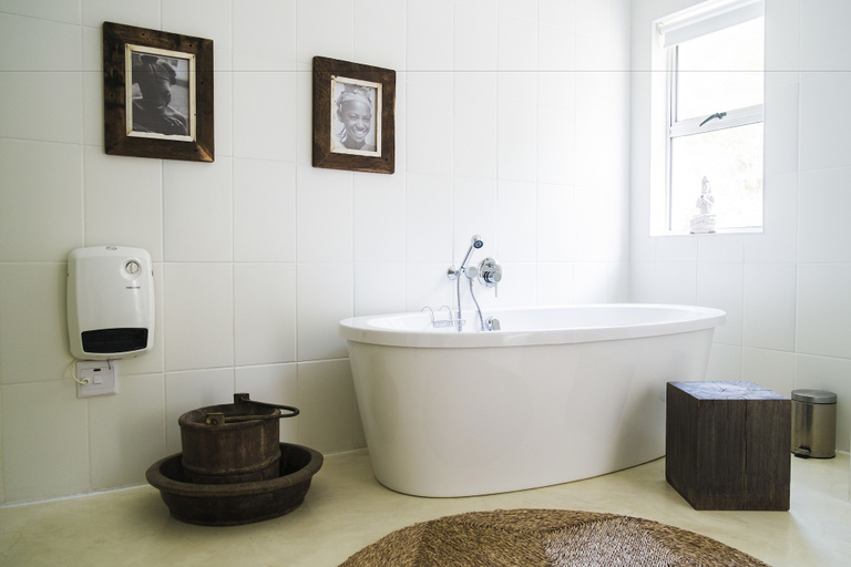 Bathroom 3, Agulhas Ocean House, Overberg