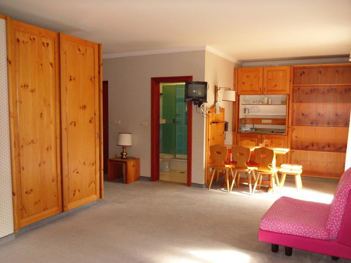 Others 5, Residence Ploner, Bolzano