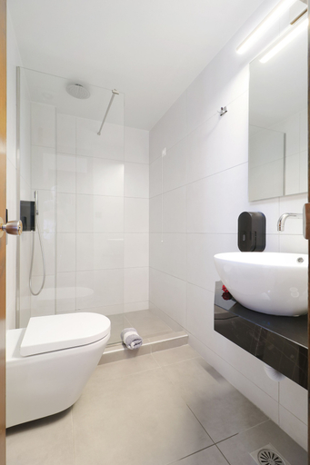 Bathroom 5, Alexis Hotel, Crete