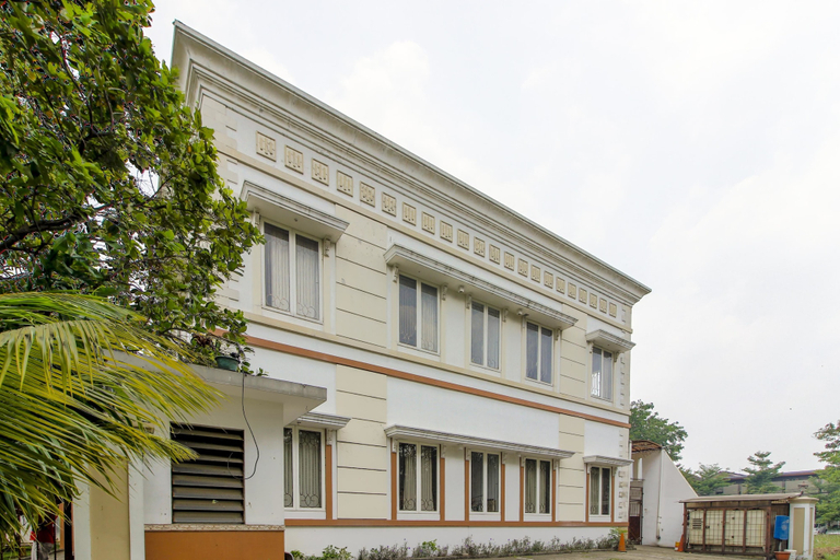 Exterior & Views, RedDoorz @ Permata Sari Karawaci, Tangerang