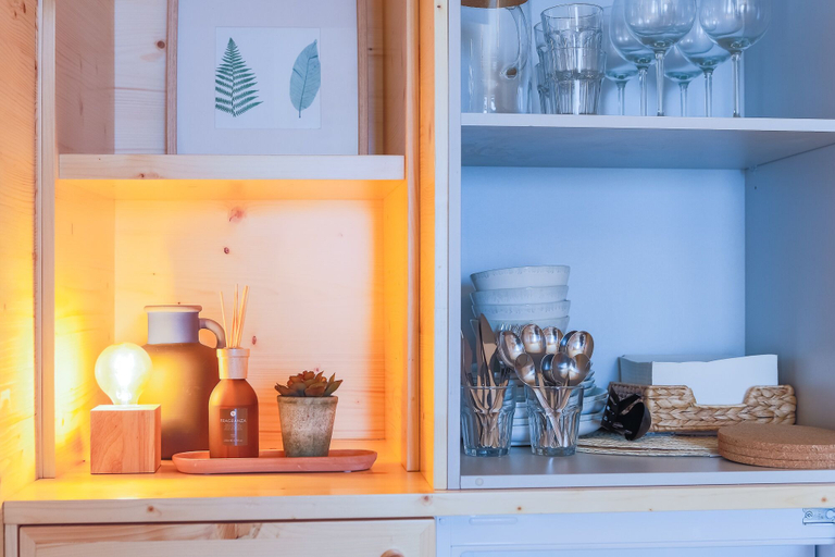 Food & Drinks, Mac003 · Macario Wood Apartment // Netflix, Porto